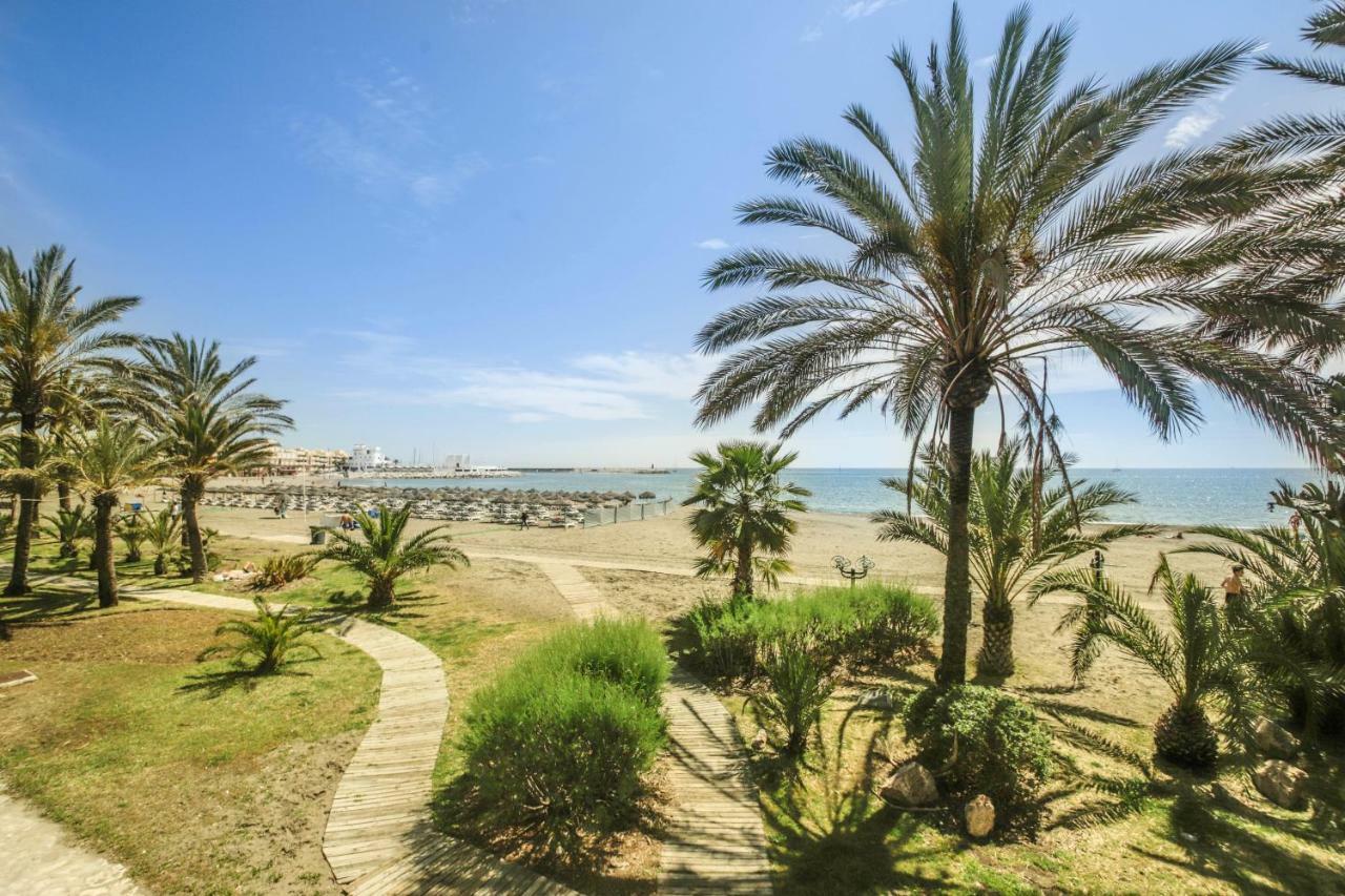 Precioso Apartamento Al Lado De La Playa Benalmádena Kültér fotó